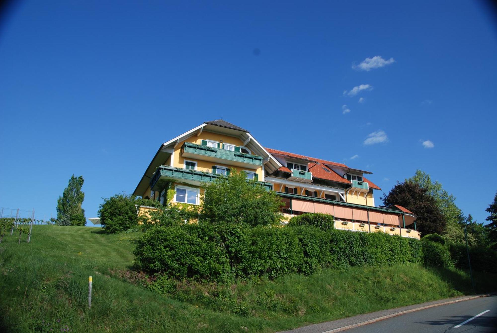 Naturpark-.Weinbergferienhaus Kitzeck im Sausal Luaran gambar