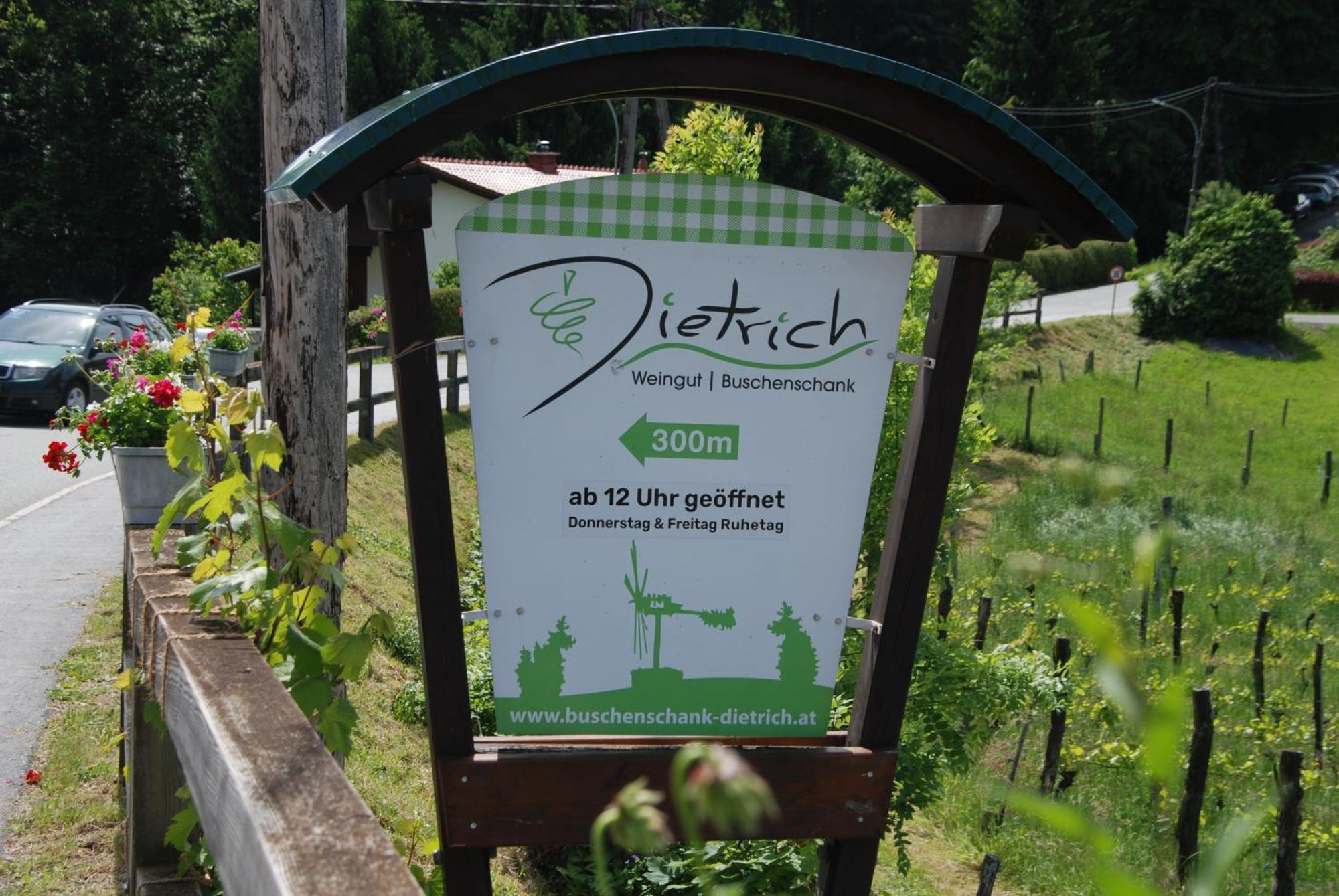 Naturpark-.Weinbergferienhaus Kitzeck im Sausal Luaran gambar